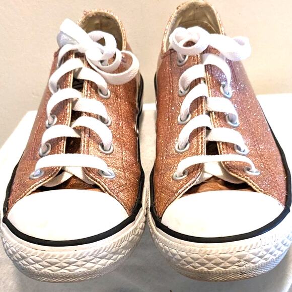 Converse Chuck Taylor All Star Glitter Low Top Junior Sneakers EUC - Picture 1 of 6